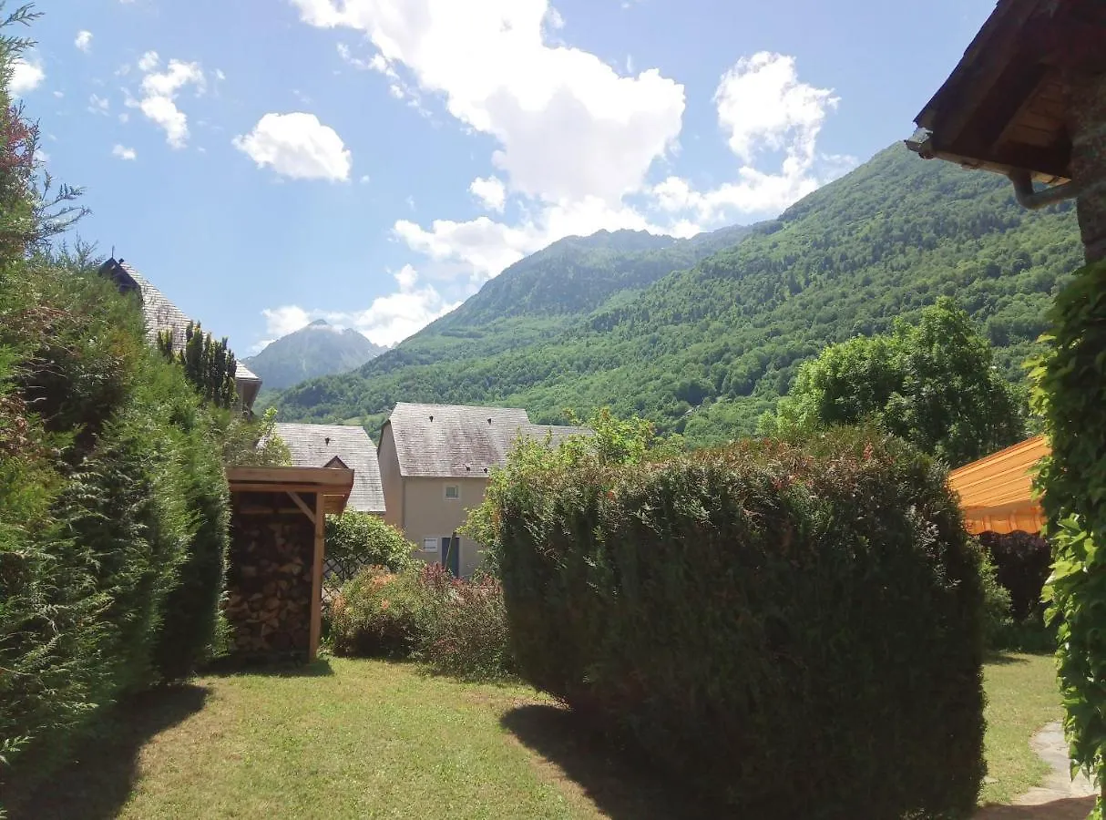 Casa de Férias Maison La Luzienne - Lou Astiou Luz-Saint-Sauveur