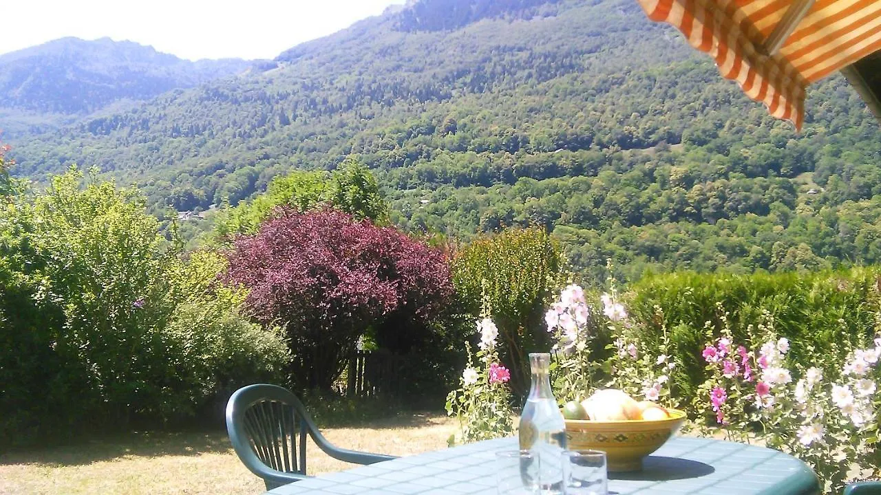 Casa de Férias Maison La Luzienne - Lou Astiou Luz-Saint-Sauveur